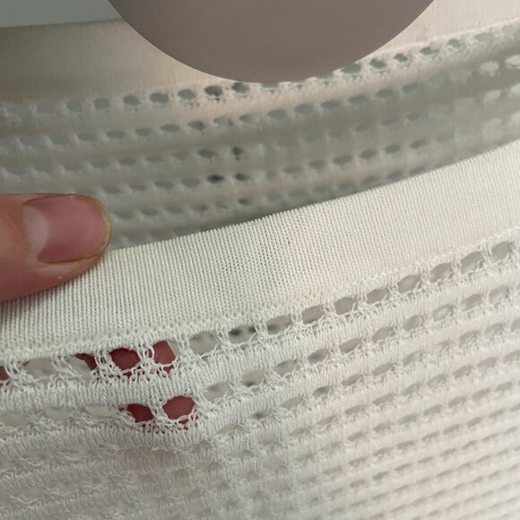 Designer knit tshirt - Picture 3 of 4